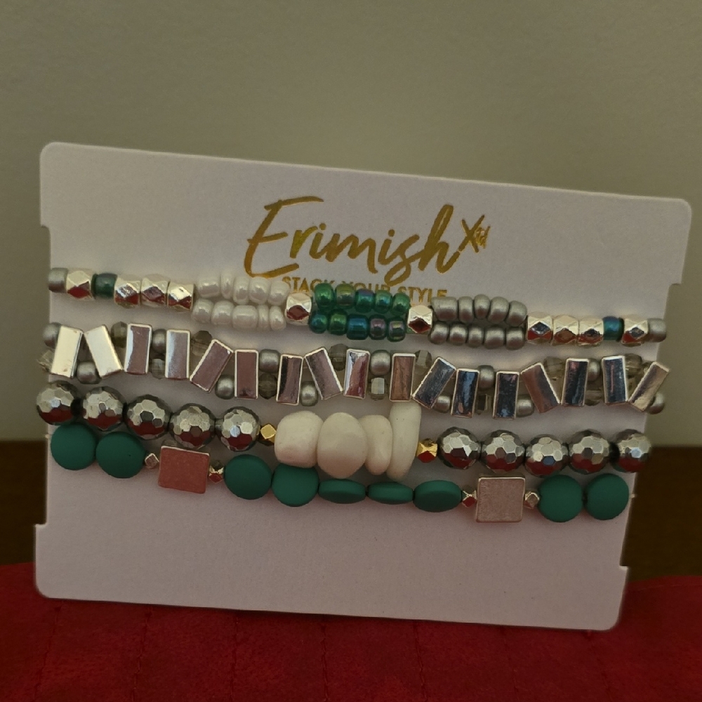 Erimish Silver and Green Bracelet Set